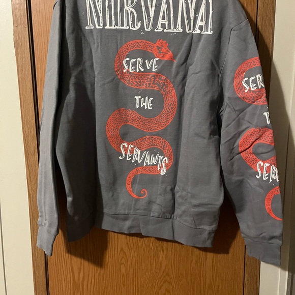 NIRVANA Gray and Red Crewneck Sweatshirt size medium - Picture 3 of 3